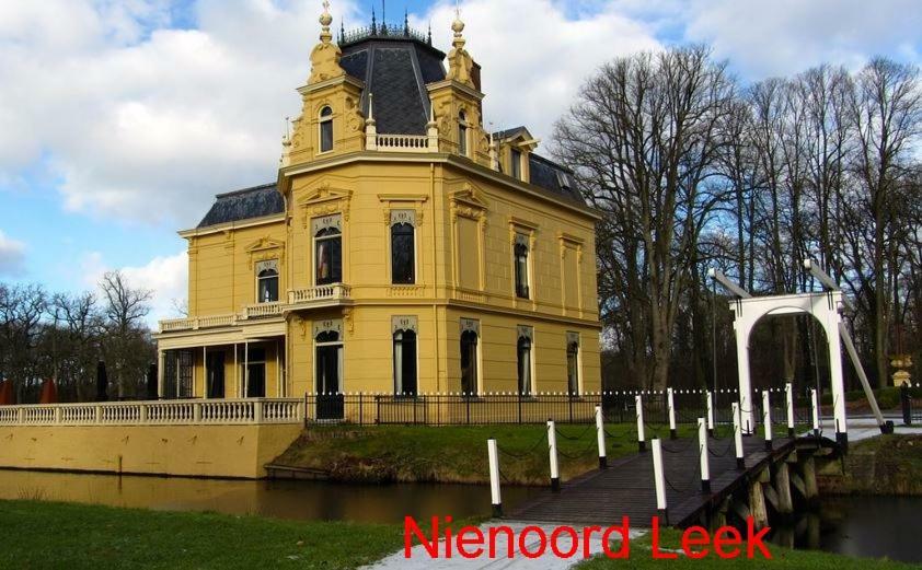 De Riekhoff Villa Een-West Exterior photo