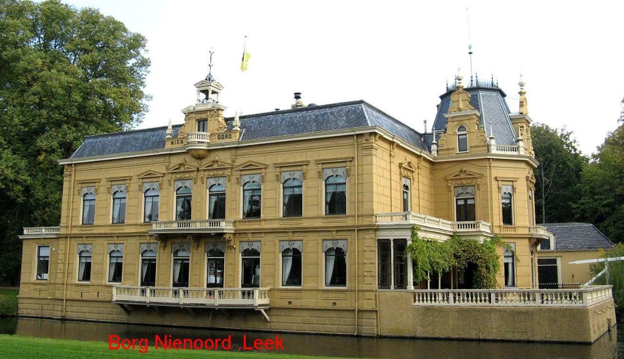 De Riekhoff Villa Een-West Exterior photo
